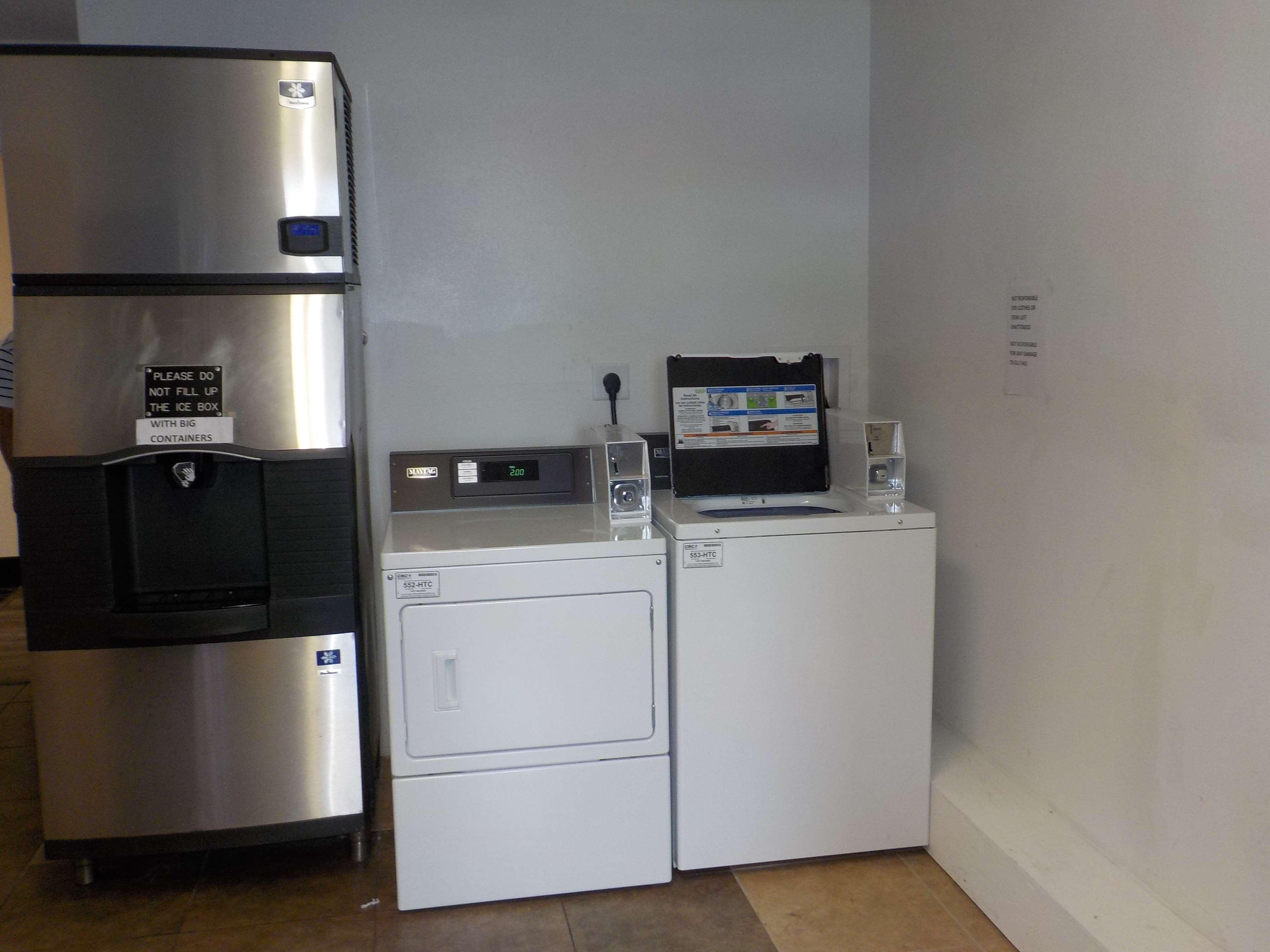 Best Western Plus Stevens County Inn Hugoton Esterno foto